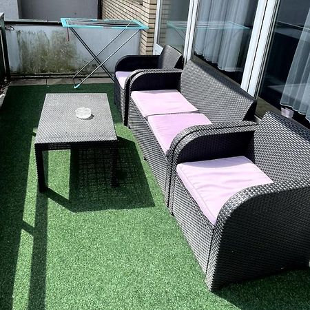 1,5-Zimmer Apartment Mit Balkon Am Hauptbahnhof Neumünster Екстериор снимка