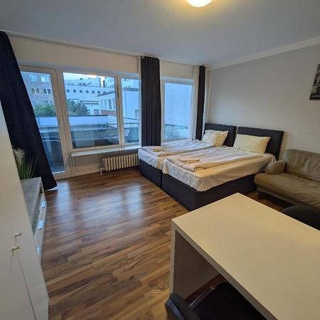 1,5-Zimmer Apartment Mit Balkon Am Hauptbahnhof Neumünster Екстериор снимка
