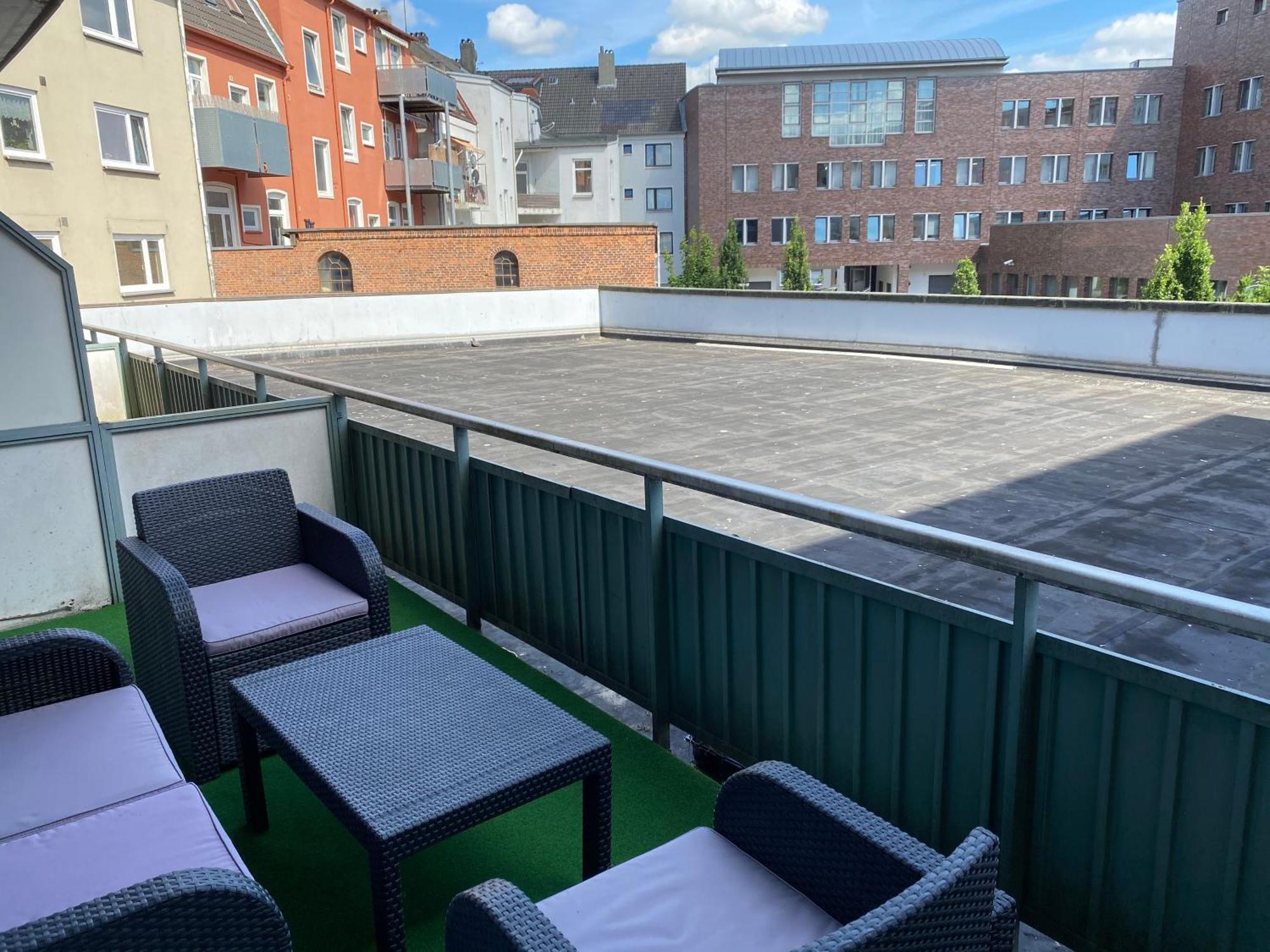 1,5-Zimmer Apartment Mit Balkon Am Hauptbahnhof Neumünster Екстериор снимка